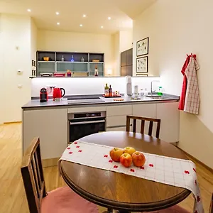 Appartement La Casa Colorata - Flats In - Bocconi, Milan